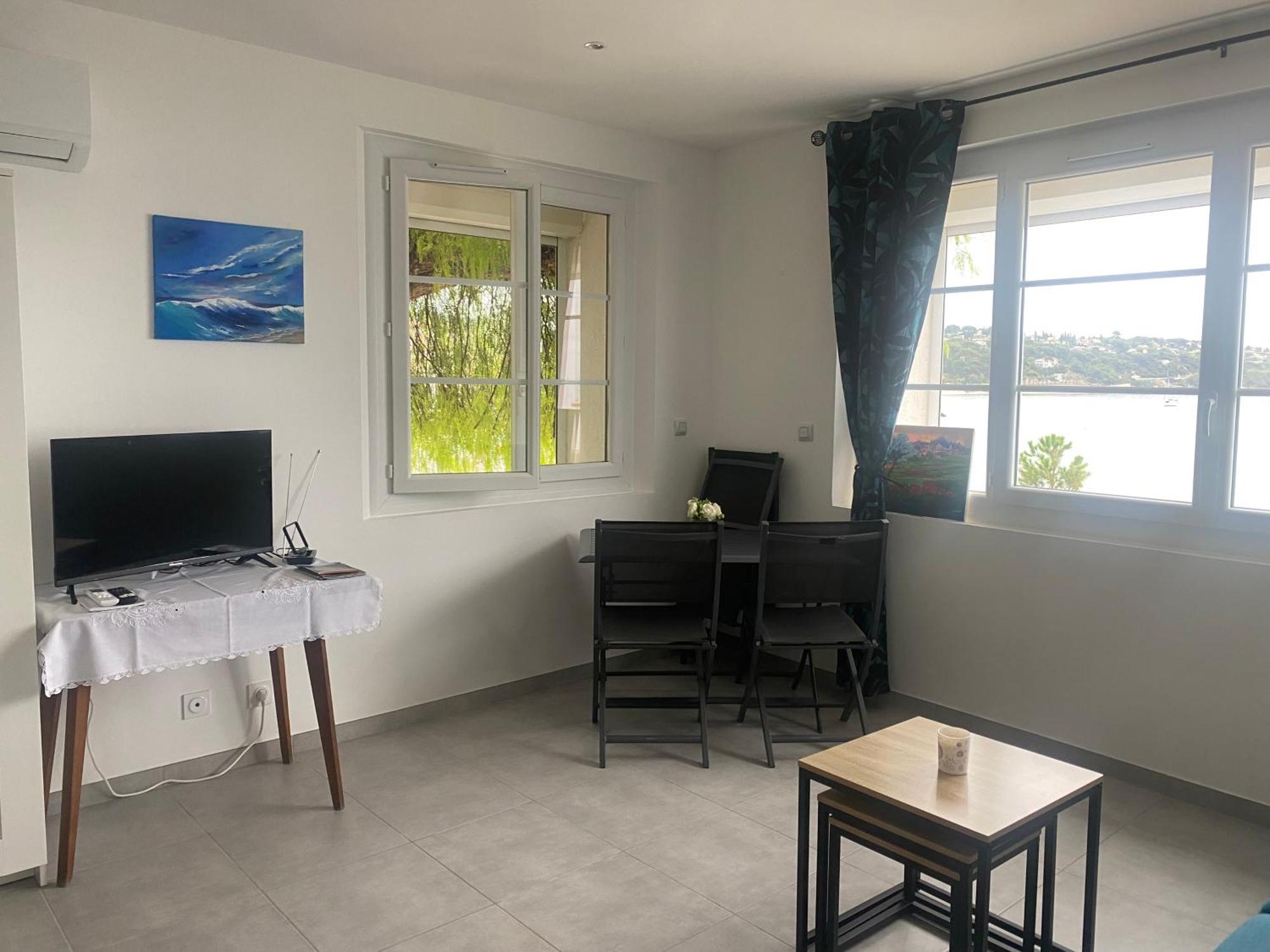 Splendide Studio Miramar Vue Mer Avec Terrasse Bandol Eksteriør billede